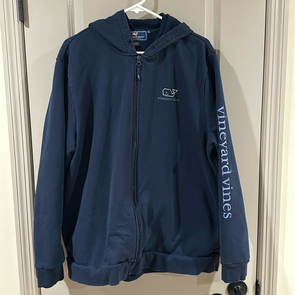 Vineyard Vines Zip Up Hoodie in XL